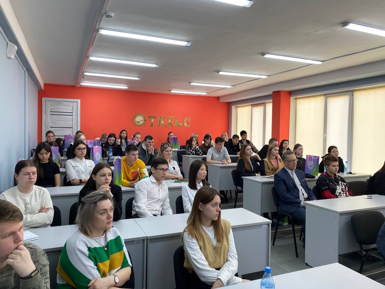 Первый форум молодых предпринимателей объединил в Хакасии более 200 потенциальных бизнесменов 3