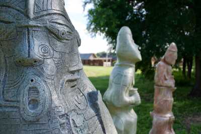 Минусинский музей просит помочь с выбором скульптуры-подарка