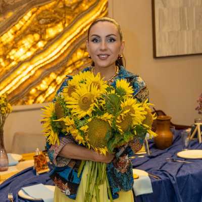&laquo;Главное &mdash; заразить людей любовью к прекрасному&raquo;: искусствовед Алена Богданова о миссии, мифах и Абакане
