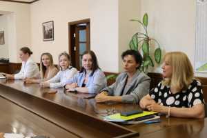 Абакан готовится к бьюти-форуму: конкурс массажистов, тренды и ретроспектива моды