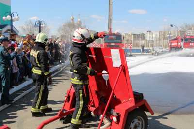 В Абакане отметили День пожарной охраны