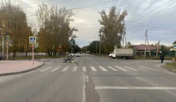 Мотоциклист и несовершеннолетняя пассажирка пострадали в Черногорске