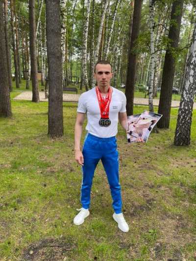 Абаканский тяжелоатлет установил новый рекорд России
