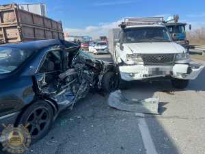 Три машины столкнулись в Абакане: пострадали водители