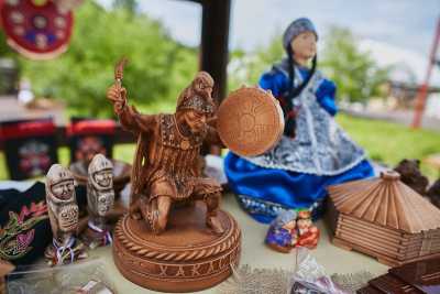 Более полумиллиона туристических сувениров представят в Абакане