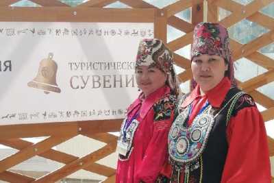 В Хакасии открылась выставка «Туристический сувенир»
